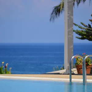 4* Hotell Crystal Springs