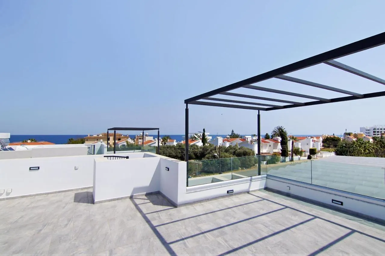 Villa Queen Valeria Protaras